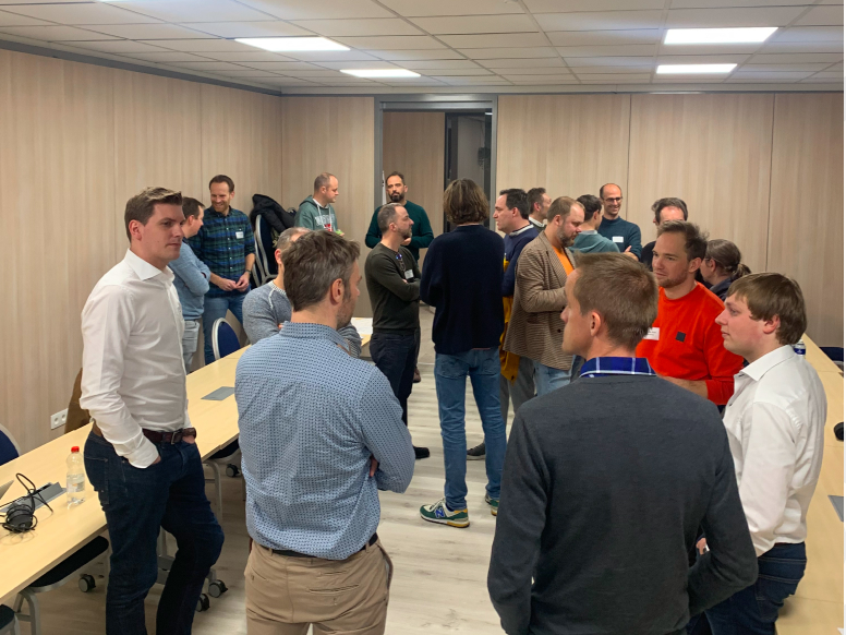 CTO's in gesprek tijdens een CTO Club bijeenkomst